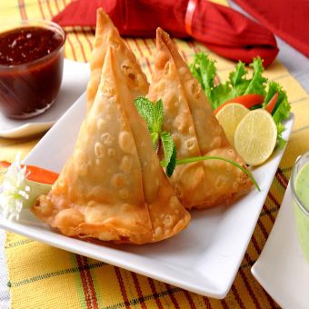 Cooked Vegetable Samosa-15x120g03